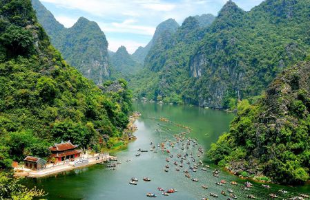Trang An – Ninh Binh est un site de tourisme vert idéale au Nord du Vietnam