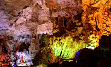 baie ha long thien cung