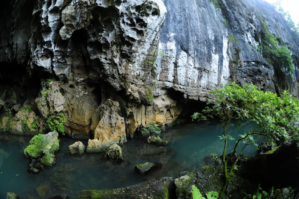 phong nha grotte sombre