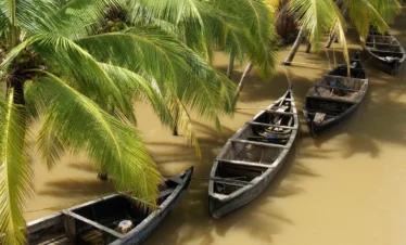 paysage-mekong-barques