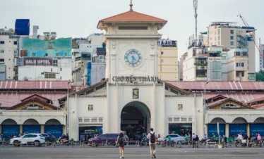 rue catinat saigon marche ben thanh 2