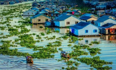 village flottant chau doc