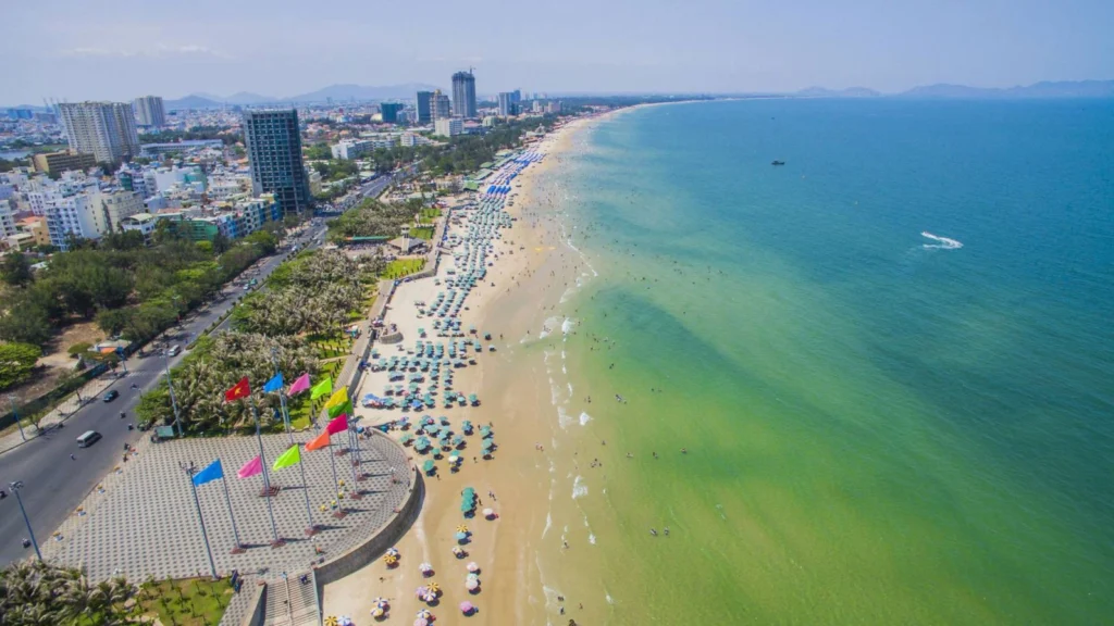 vung tau plage derriere