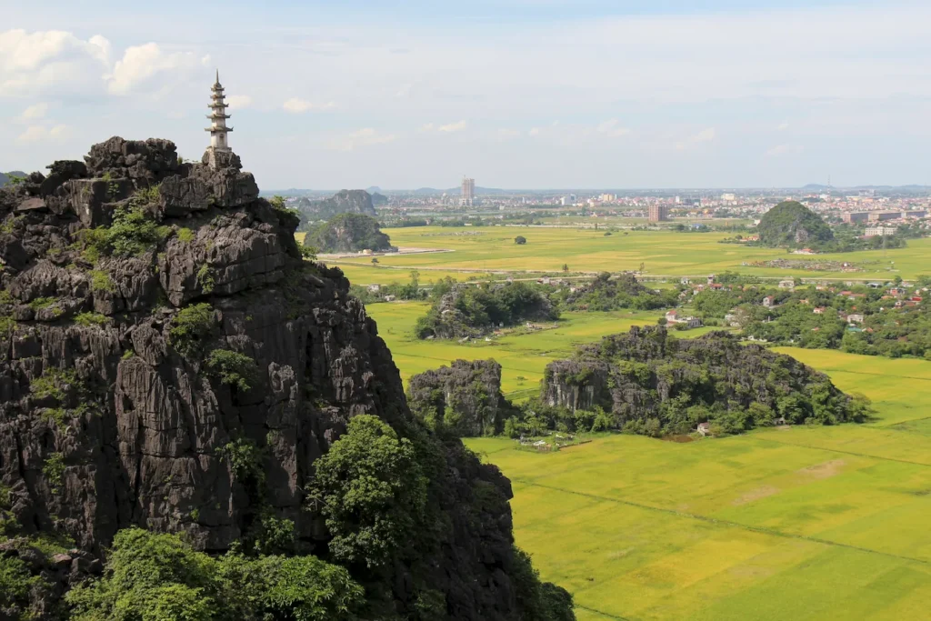 grotte mua ninh binh 5