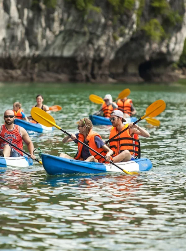 halong kayak