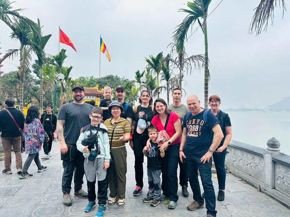 far east tour avis 1d2