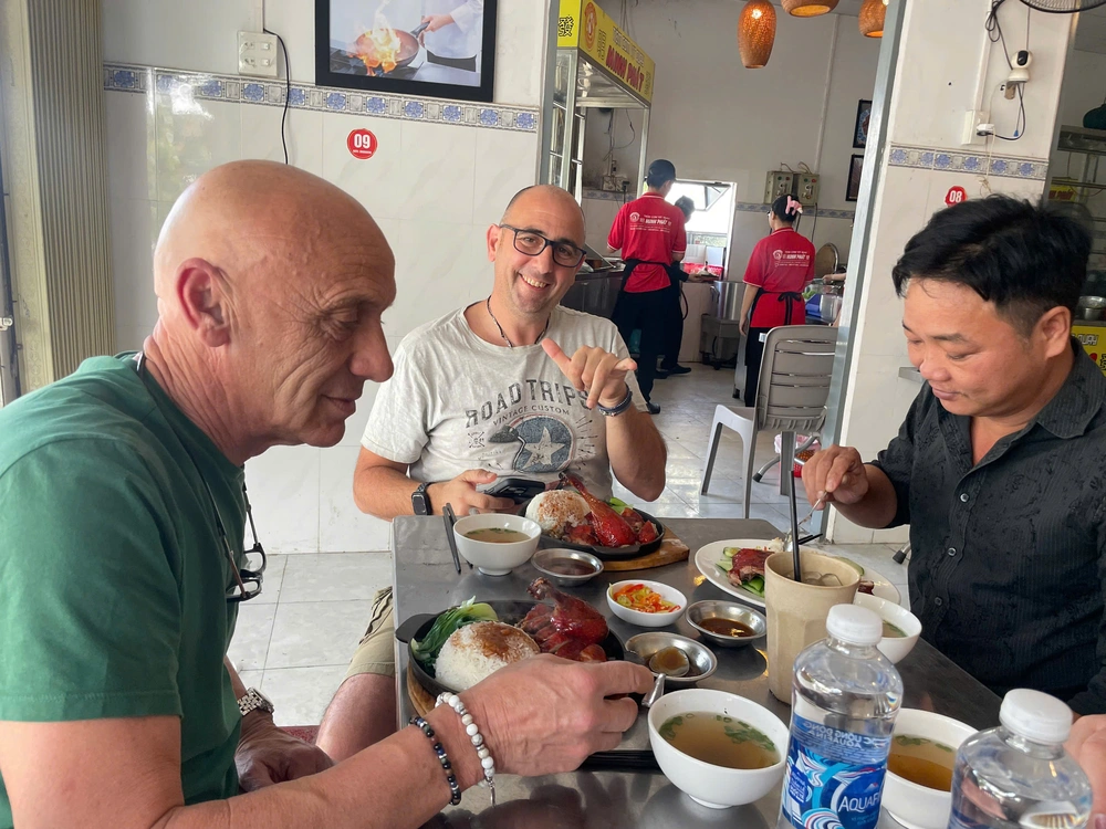 far east tour avis 1f85