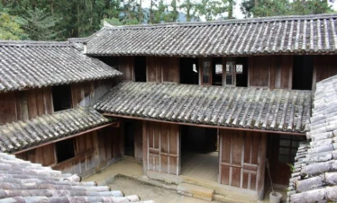 Palais de la famille Vuong ha giang_1000