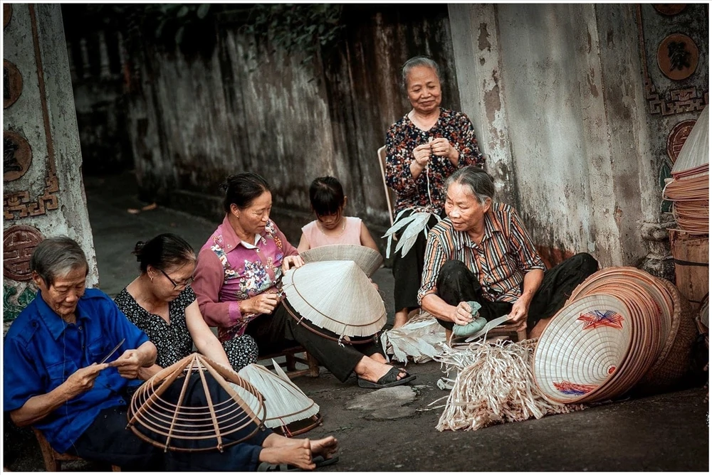 chapeau conique à Hue 2_