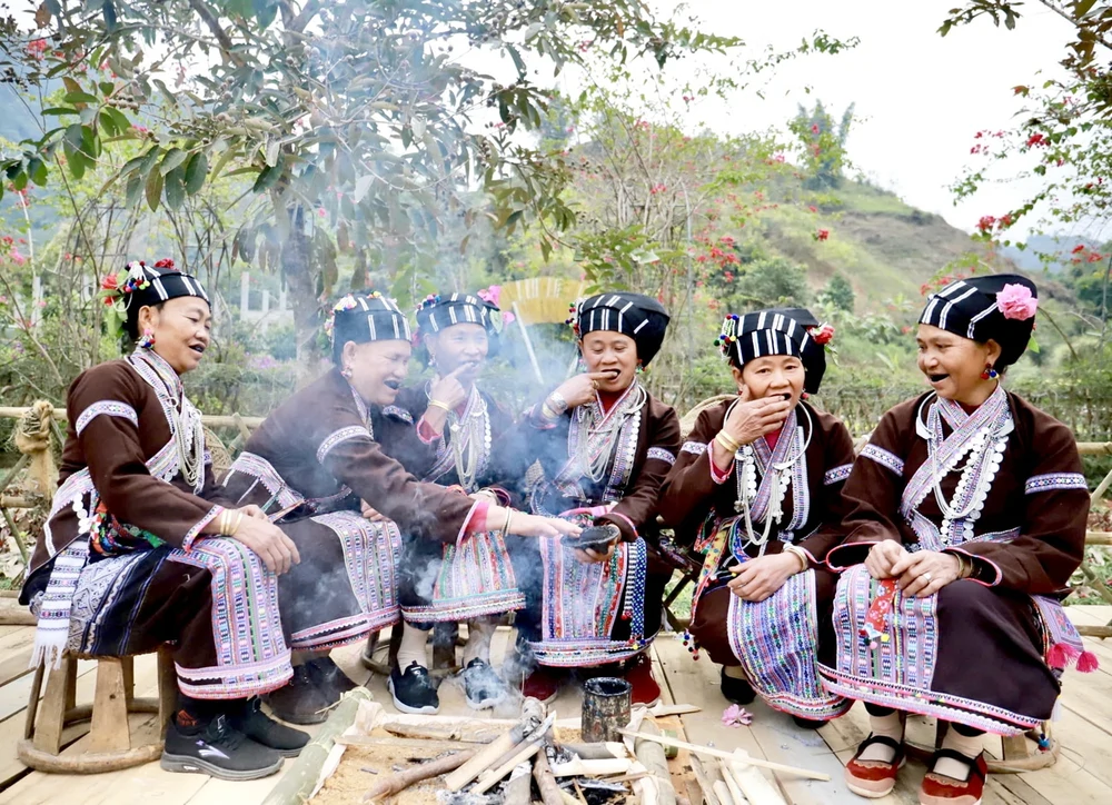 dents laques vietnam 3_