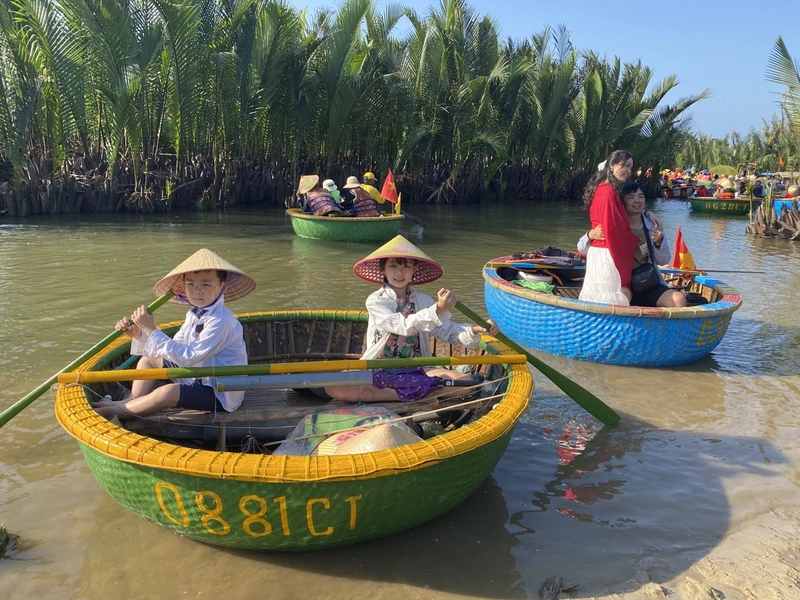 Barque Ronde de Hoi An 2_800